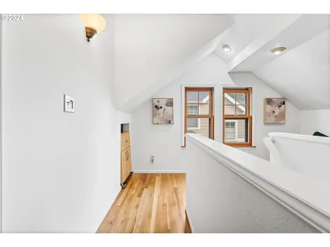 3925 Ne 37th Avenue Portland OR 97212
