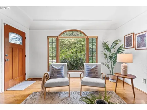 3925 Ne 37th Avenue Portland OR 97212