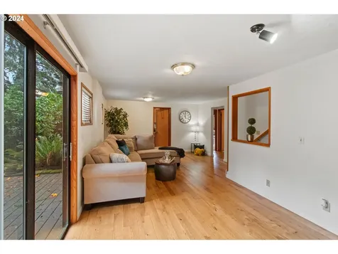 89962 Day Lane Eugene OR 97402