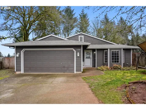 1104 Martin Court S Salem OR 97306