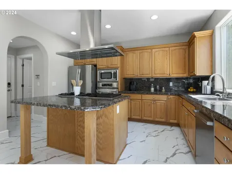 12636 Nw Forest Spring Lane Portland OR 97229