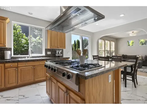 12636 Nw Forest Spring Lane Portland OR 97229