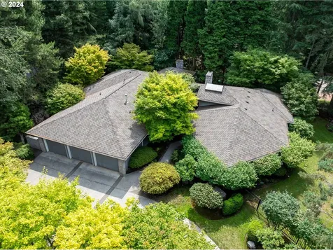 1520 S Corbett Hill Circle Portland OR 97219
