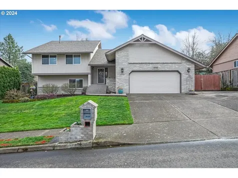 3010 Sw 23rd Street Gresham OR 97080