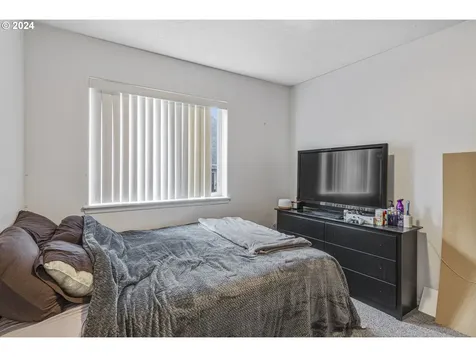 39142 Amherst Street Sandy OR 97055
