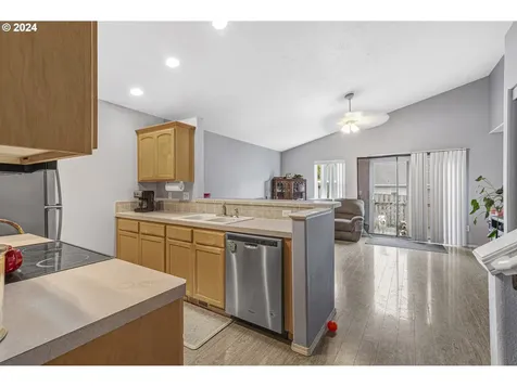39142 Amherst Street Sandy OR 97055