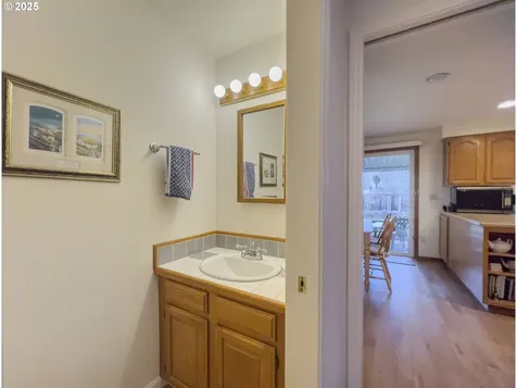 1715 SE Solomon Loop Vancouver WA 98683
