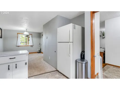 4515 Pennsylvania Avenue SE Salem OR 97317