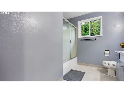 4515 Pennsylvania Avenue SE Salem OR 97317