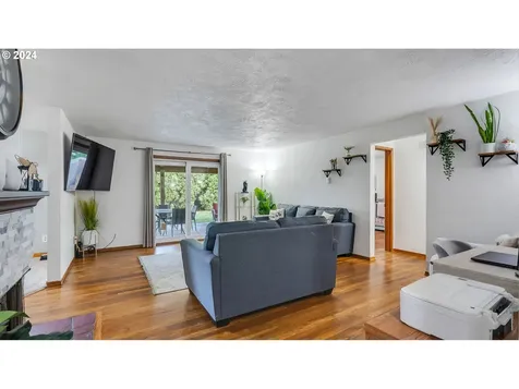 4515 Pennsylvania Avenue SE Salem OR 97317
