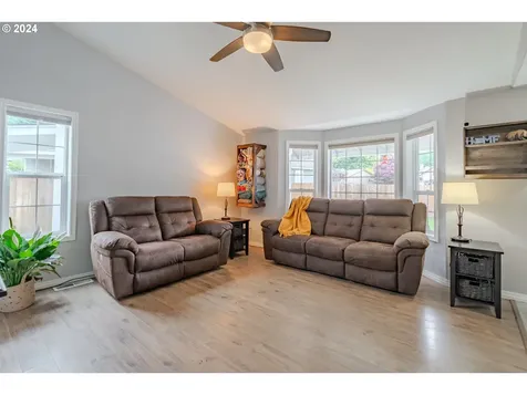 10312 Ne 96th Street Vancouver WA 98662
