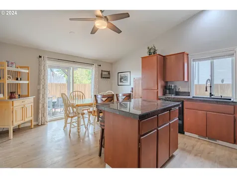 10312 Ne 96th Street Vancouver WA 98662