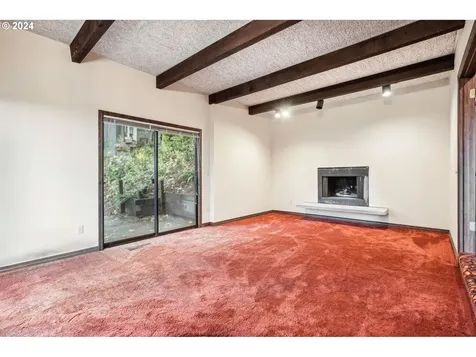 4130 SW Chesapeak Avenue Portland OR 97239