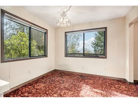 4130 SW Chesapeak Avenue Portland OR 97239