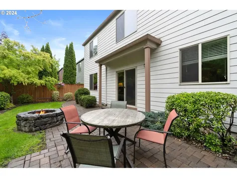 17239 Nw Oak Creek Drive Portland OR 97229