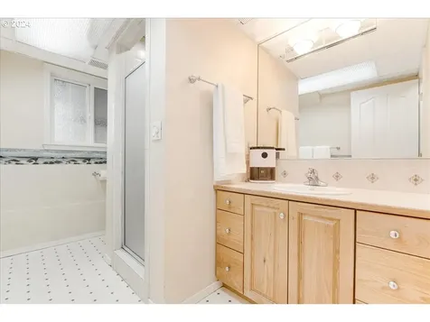 6450 Sw Fisher Avenue Beaverton OR 97008