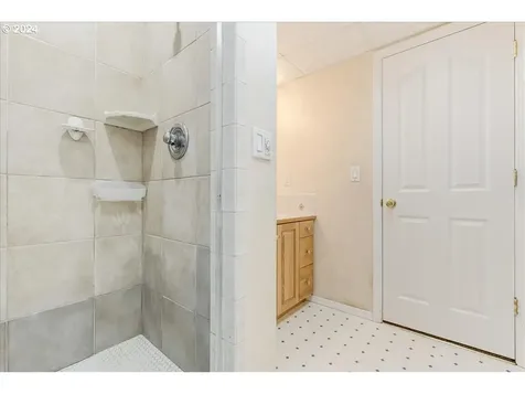 6450 Sw Fisher Avenue Beaverton OR 97008