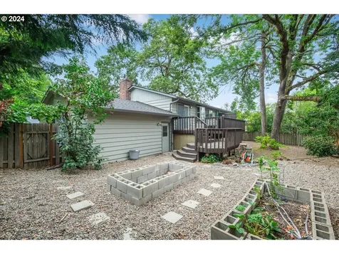 6450 Sw Fisher Avenue Beaverton OR 97008