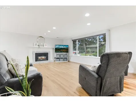 6450 Sw Fisher Avenue Beaverton OR 97008