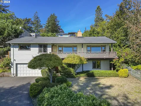 1069 SW Westwood Drive Portland OR 97239