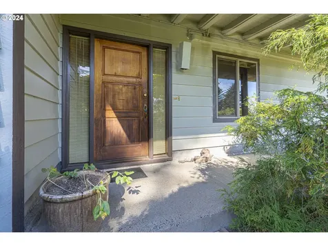 1069 SW Westwood Drive Portland OR 97239