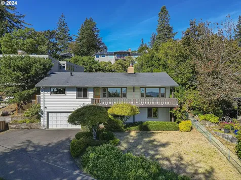 1069 SW Westwood Drive Portland OR 97239