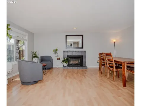 2422 SW 23rd Street Troutdale OR 97060