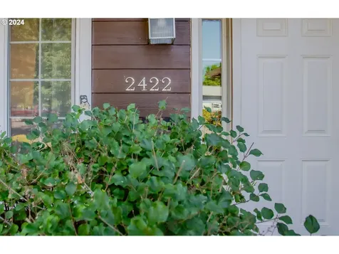 2422 SW 23rd Street Troutdale OR 97060
