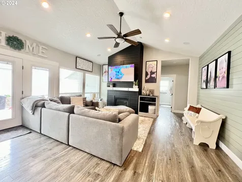 415 SW Cottonwood Drive Hermiston OR 97838