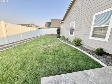 415 SW Cottonwood Drive Hermiston OR 97838