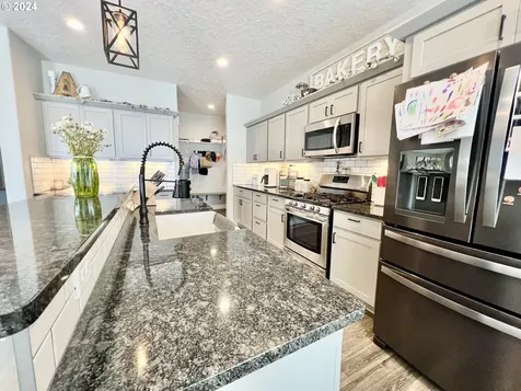 415 SW Cottonwood Drive Hermiston OR 97838