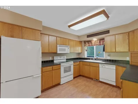 16940 Sw Orchard Street Clatskanie OR 97016