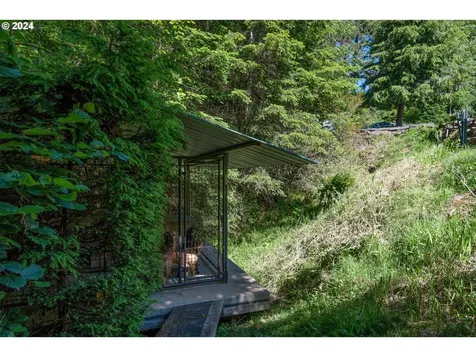 16940 Sw Orchard Street Clatskanie OR 97016