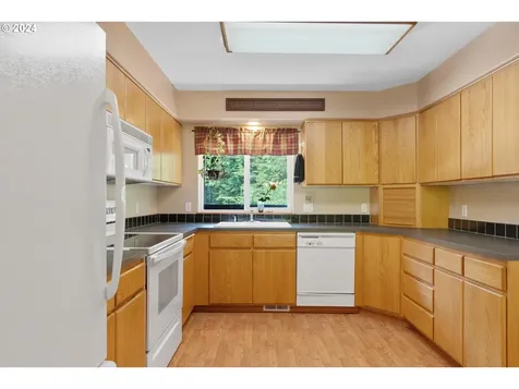 16940 Sw Orchard Street Clatskanie OR 97016