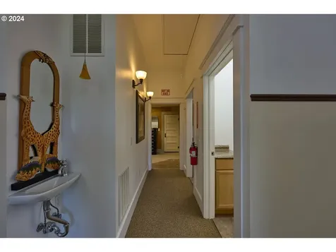 204 Residence Street Enterprise OR 97828