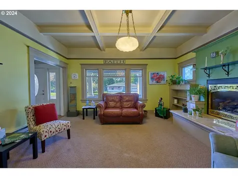 204 Residence Street Enterprise OR 97828