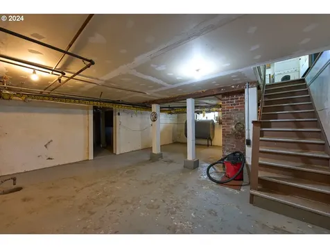 204 Residence Street Enterprise OR 97828