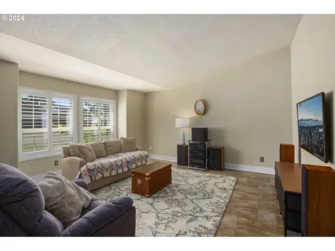 11009 Se Henderson Street Portland OR 97266