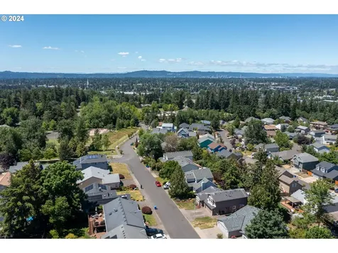 11009 Se Henderson Street Portland OR 97266
