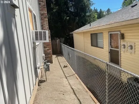 10172 Sw Crystal Street Beaverton OR 97008