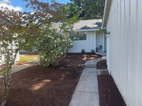 10172 Sw Crystal Street Beaverton OR 97008