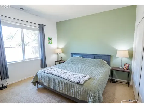 5551 Livingston Avenue Eugene OR 97402