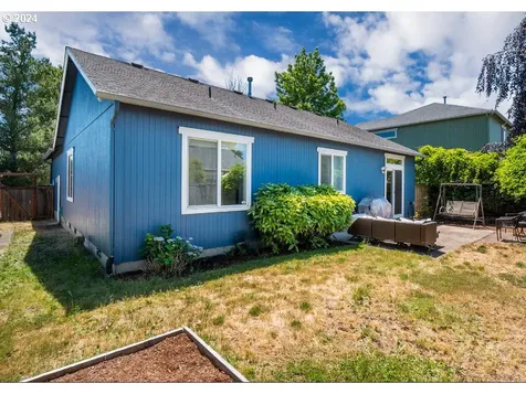 5551 Livingston Avenue Eugene OR 97402
