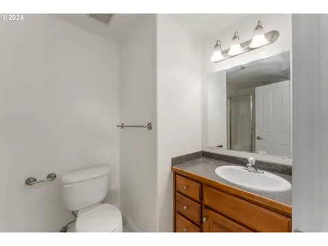 243 Summerwood Street Roseburg OR 97471