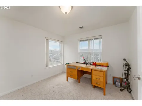 243 Summerwood Street Roseburg OR 97471