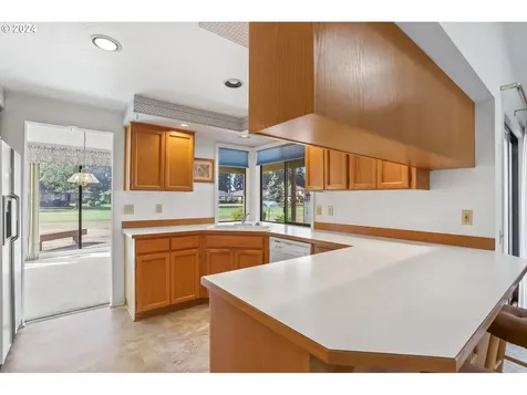 570 Snead Drive N Keizer OR 97303