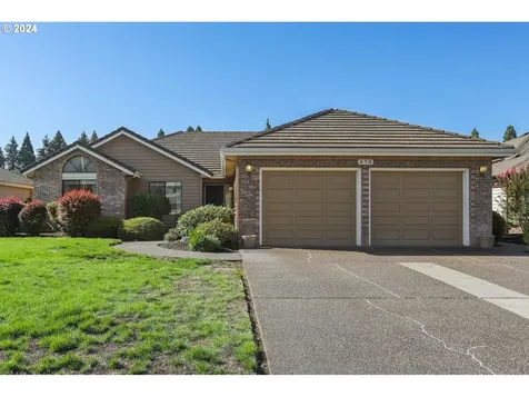 570 Snead Drive N Keizer OR 97303