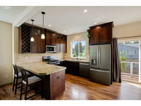 7745 Ne Mary Beth Lane Hillsboro OR 97124