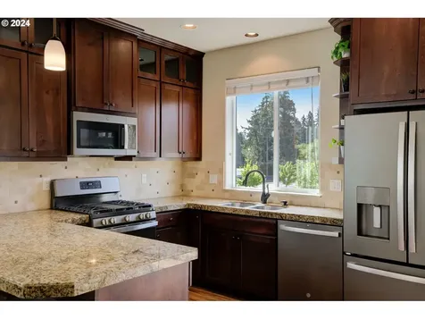 7745 Ne Mary Beth Lane Hillsboro OR 97124