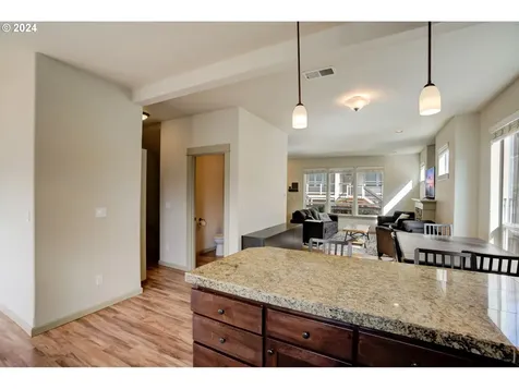 7745 Ne Mary Beth Lane Hillsboro OR 97124